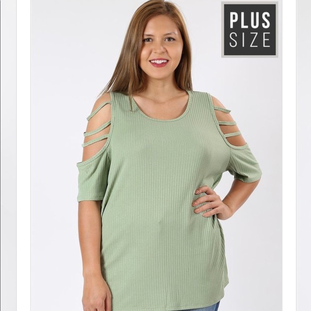 Sexy Shoulder Moss Green Ribbed Plus Size Top - Picture 1 of 3